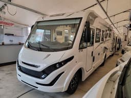 Motorhome McLouis Nevis 870G ST. 2025 CON LETTI GEMELLI