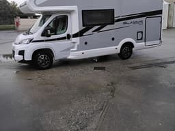 Mansardato Glamys 320 con ampio garage