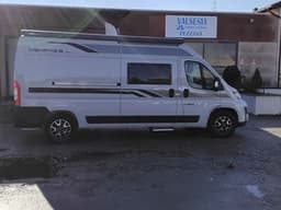 Menfys NEXT 3 MAXI van con due letti in coda